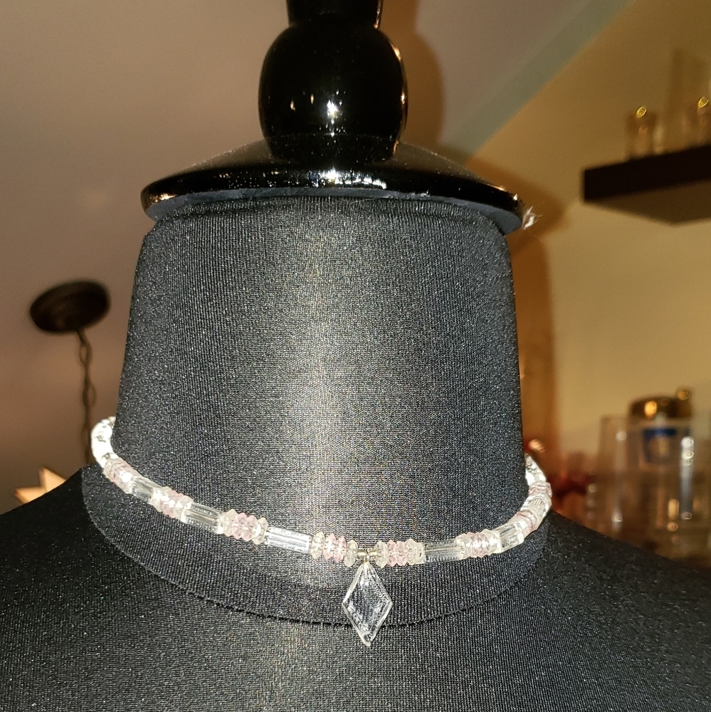 Pink And Clear Glass Bead  Choker